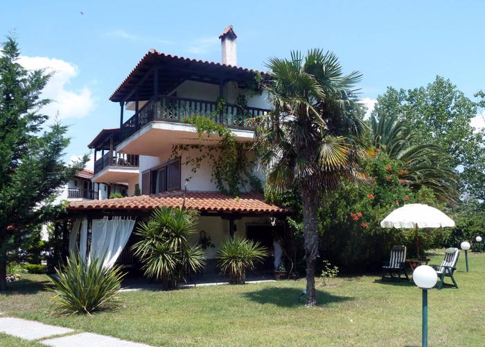 Townhouse Country in Skala Fourkas
