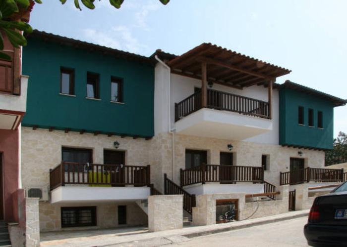 Apartments Lyra in Ouranoupoli Chalkidiki