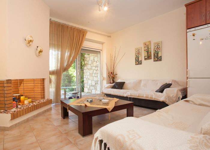 Townhouse Bracey in Chanioti Chalkidiki