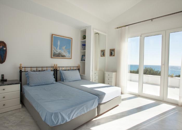 Villa White in Kassandra Chalkidiki