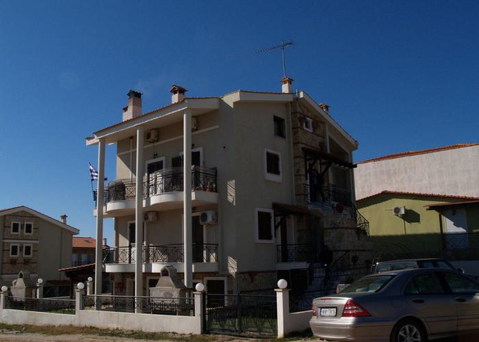 Townhouse Delfini in Nikiti Sithonia