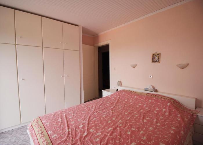 Apartment in Nea Plagia