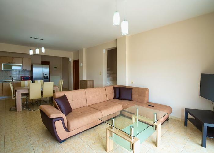 Townhouse in Nea Moudania