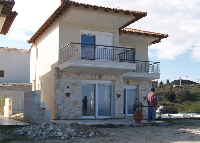 Townhouses Lois in Chanioti Greece