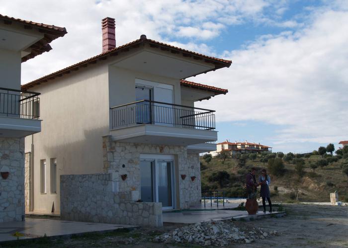 Townhouses Lois in Chanioti Greece