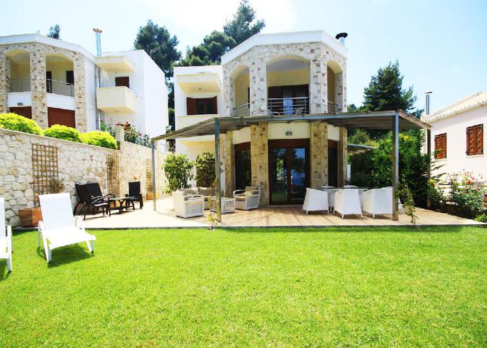 Villa in Kriopigi Chalkidiki