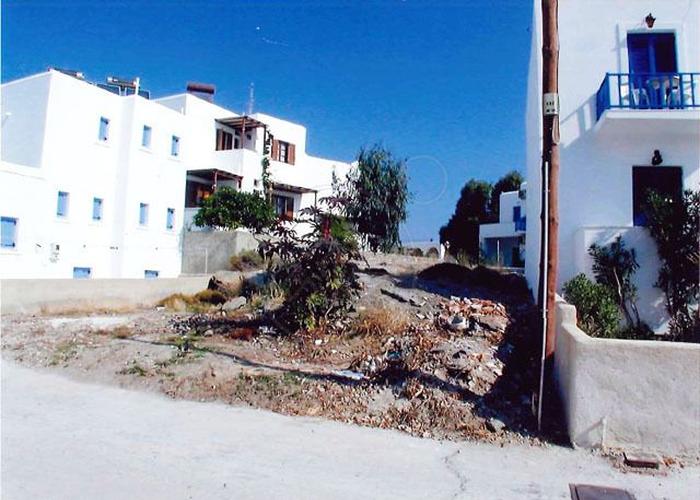 Land plot in Naousa Paros
