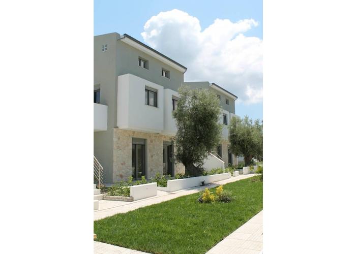 Townhouse in Pefkochori Chalkidiki