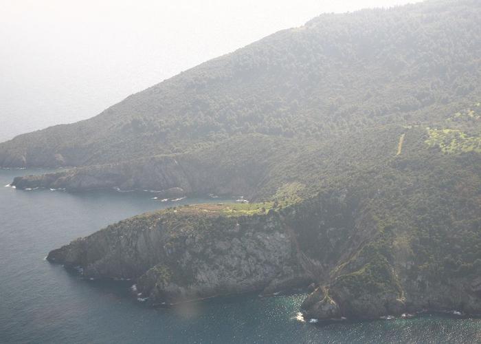 Γεωτεμάχιο στην Κασσάνδρα Χαλκιδικής