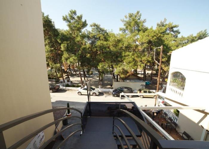 Κατάστημα στο Πλαγιάρι