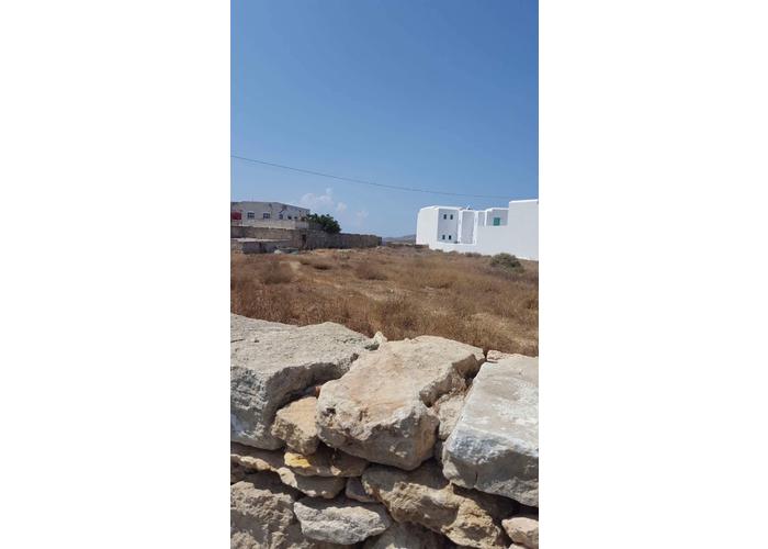 Land plot in Folegandros