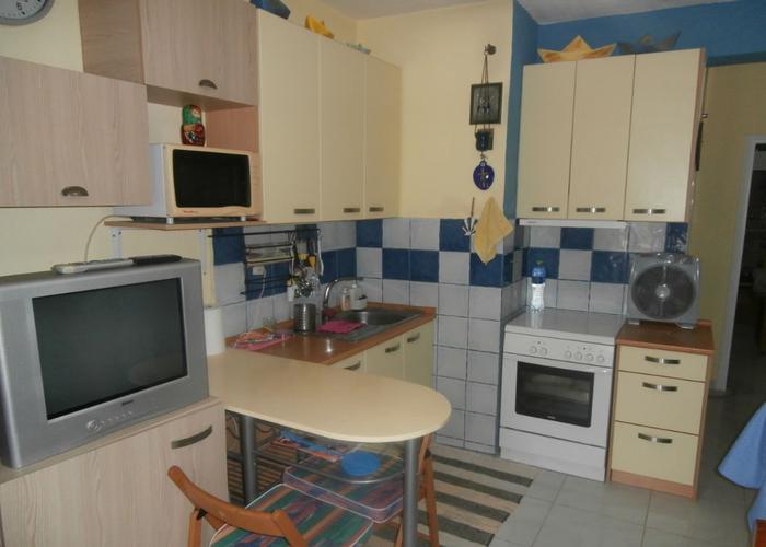 Apartment in Loutra Agia Paraskevi