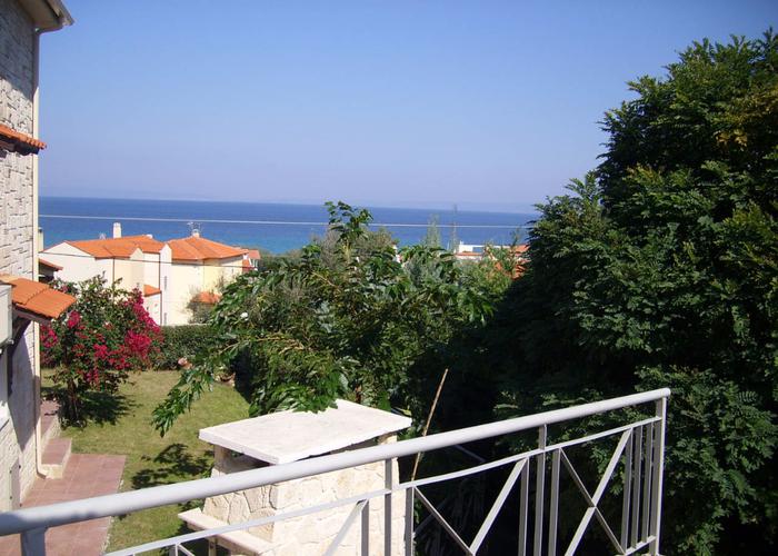 Townhouse Molos in Chanioti Chalkidiki