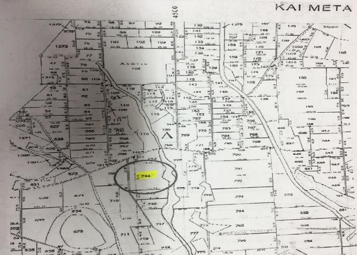 Land plot in Oreokastro