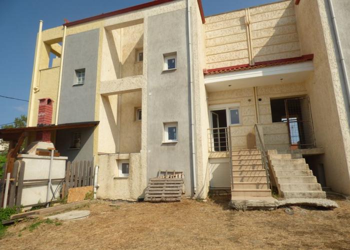 Townhouse in Nea Mesangala