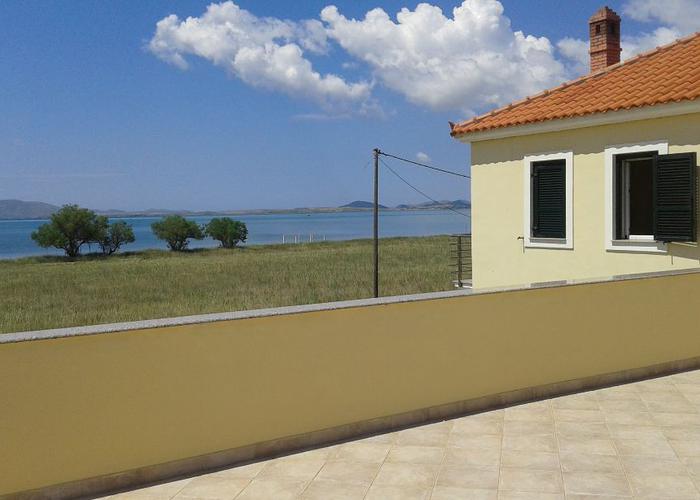 Villa in Lichna Lemnos