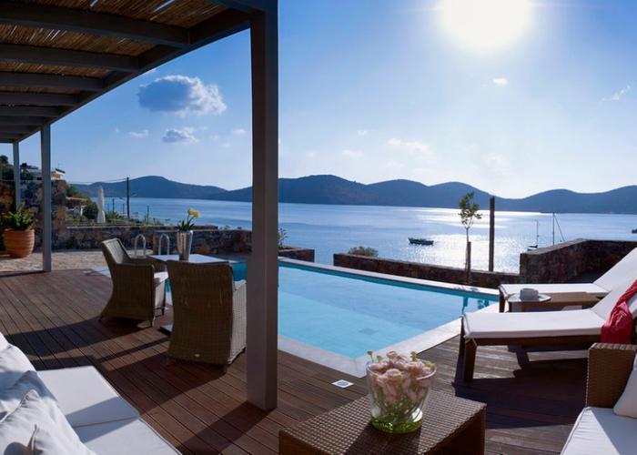 Villas Elounda in Crete