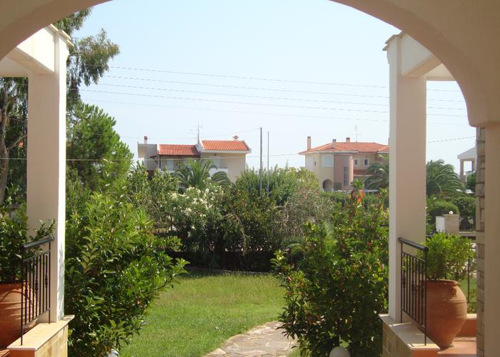 Townhouses Paradise in Akti Salonikiou