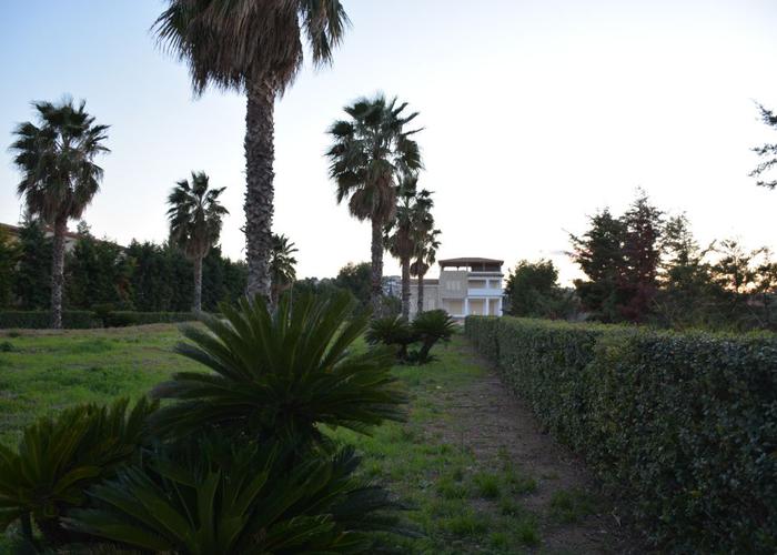 Villa in Avlida