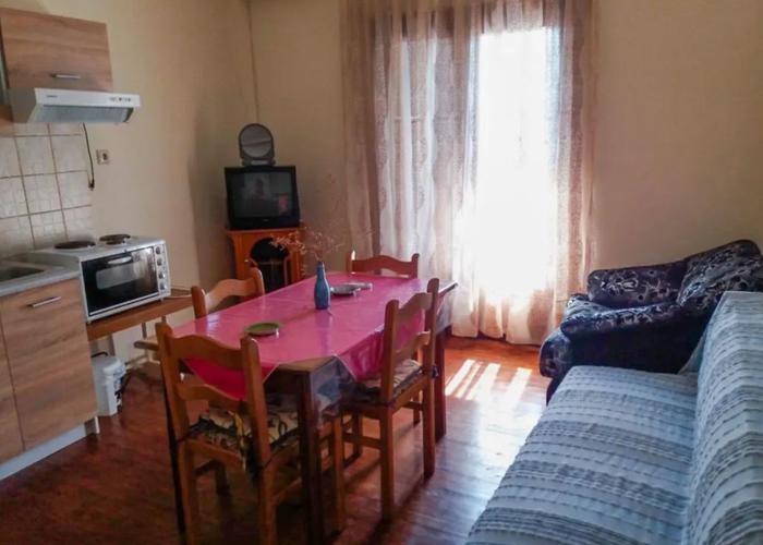 Apartment in Neos Marmaras