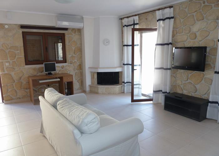 Townhouse Artioni in Siviri Chalkdiki