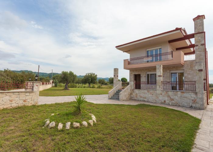 Townhouse Odysseas in Skala Fourkas