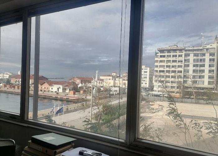 Γραφείο στην Θεσσαλονίκη