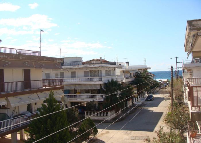 Apartments in Paralia Dionisiou