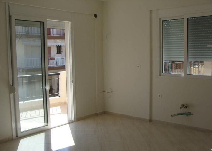 Apartments in Paralia Dionisiou