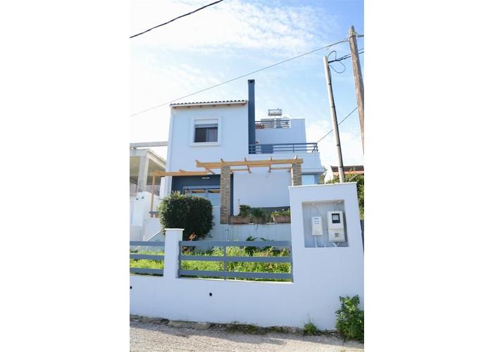 Townhouse in Paralia Alissou