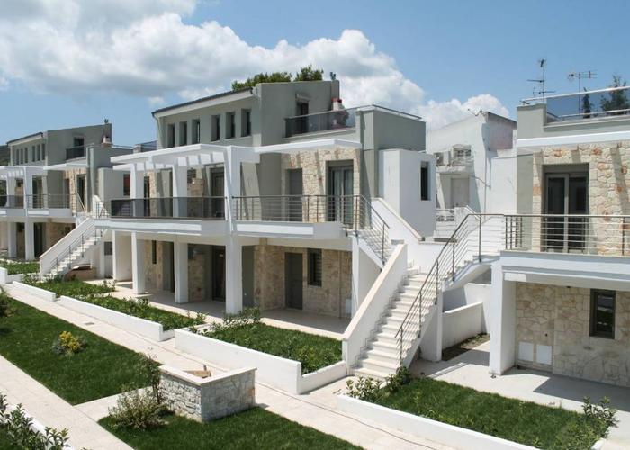 Townhouse in Pefkochori Chalkidiki