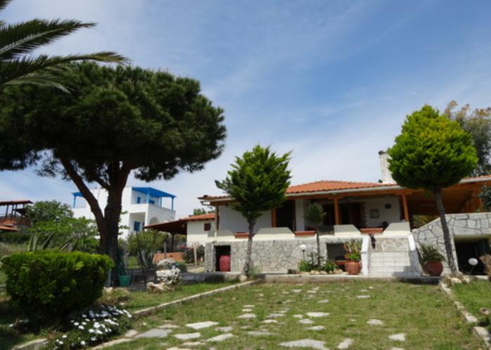 House Meletis in Chalkidiki