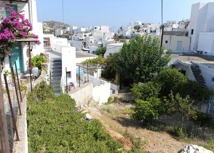 Land plot in Skyros