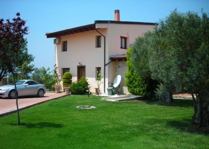 Villa Tuscany in Sani Kassandra