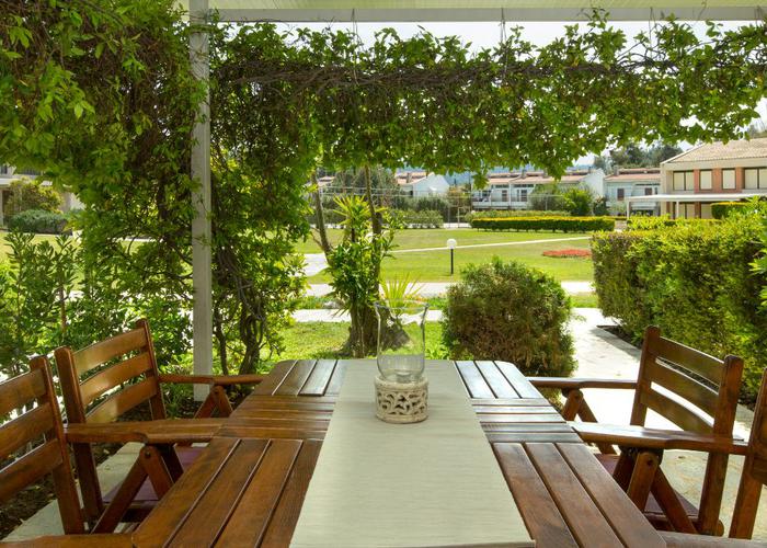 Townhouse in Pevkochori Chalkidiki