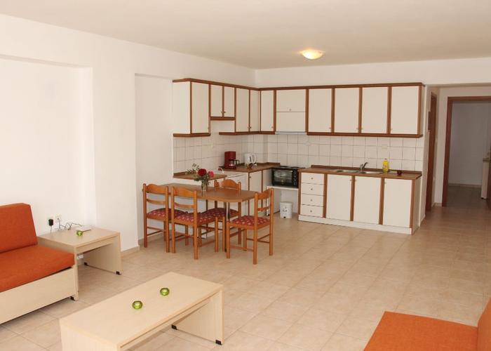 Apartment in Nea Peramos, Kavala