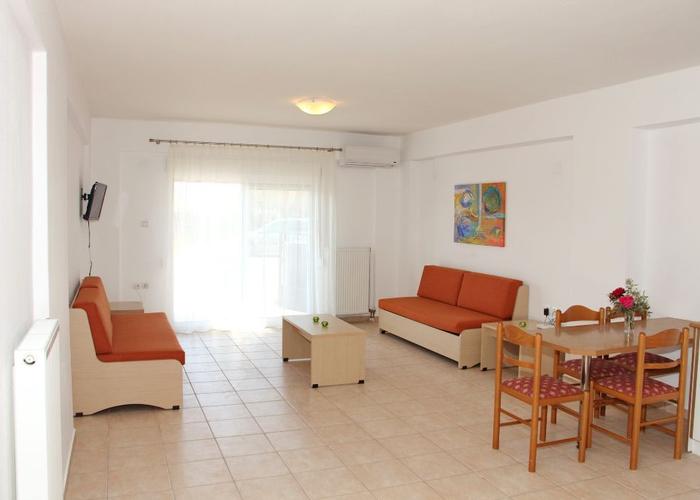 Apartment in Nea Peramos, Kavala