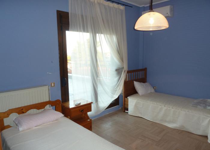 Apartment Iakovos in Chanioti Chalkidiki