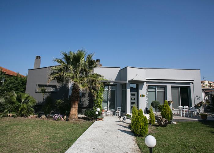 Villa Holywood in Kriopigi Chalkidiki