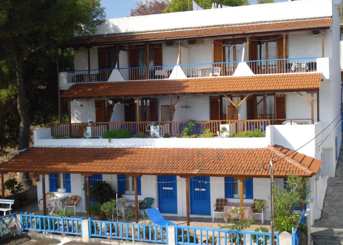 Apartments in Alonnisos