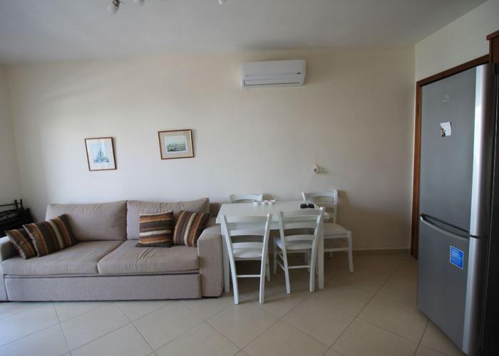 Apartment in Pevkochori Chalkidiki