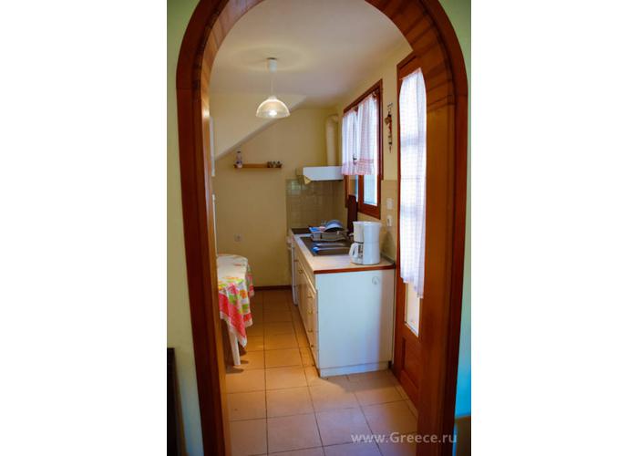 Townhouse Comfort in Sani