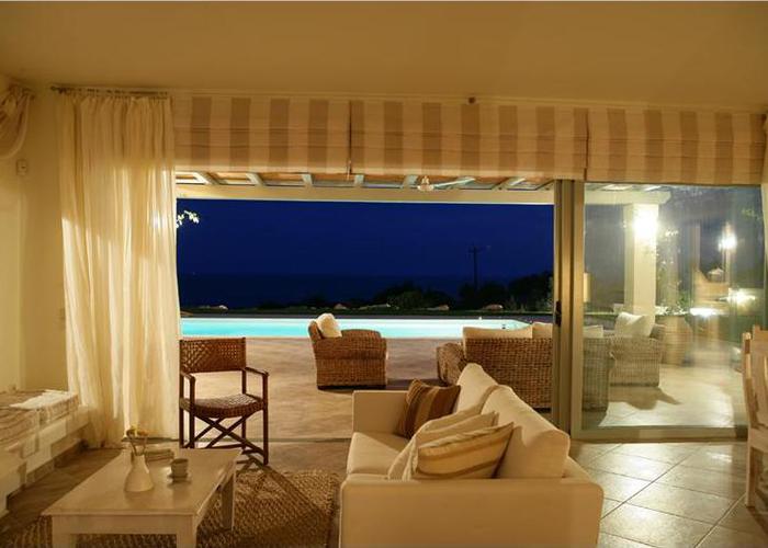 Villas White in Salandi