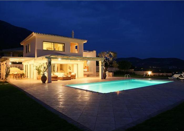 Villas White in Salandi