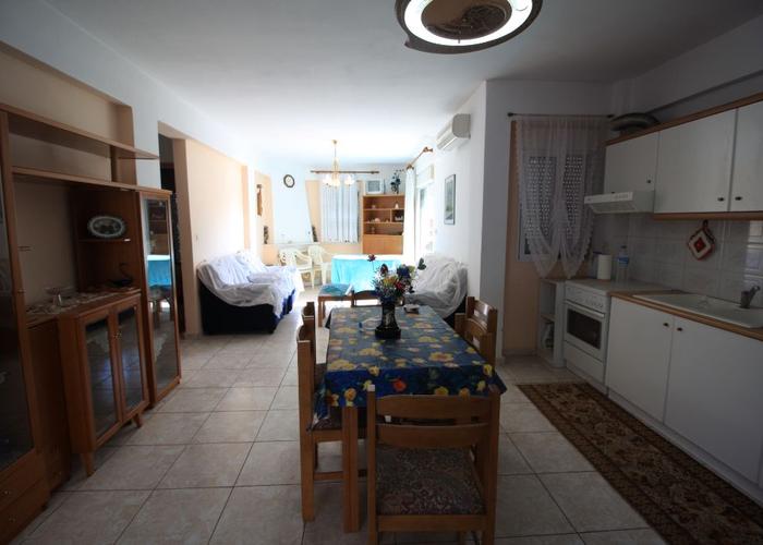 Apartment in Flogita