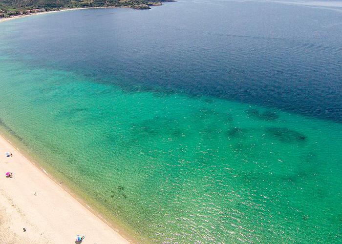 Γεωτεμάχιο στην Τορώνη Σιθωνίας