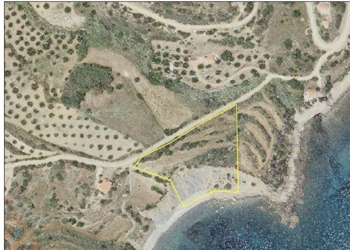 Land plot in Koroni