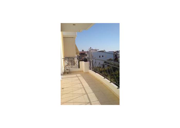 Townhouse in Kamatero Athens