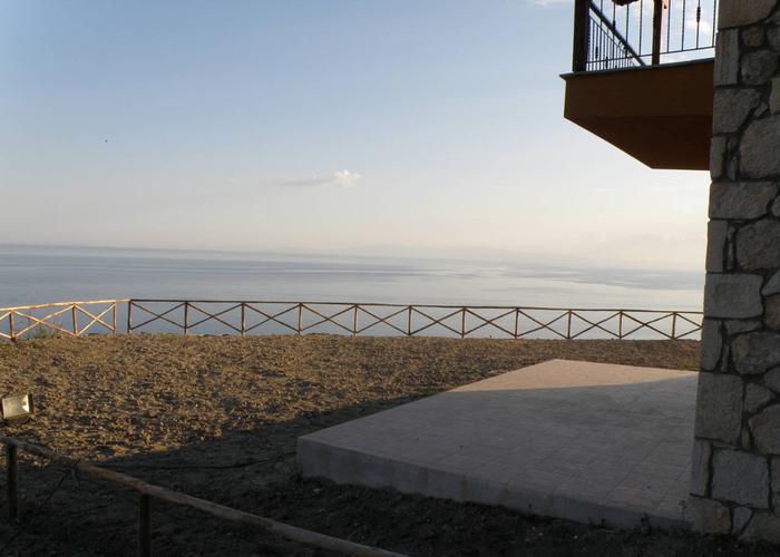 Townhouses Swallow in Loutra Chalkidiki