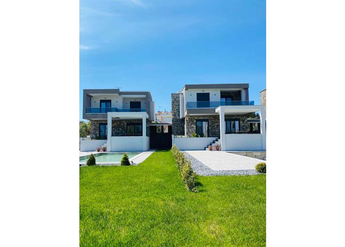 Villa in Chanioti Chalkidiki